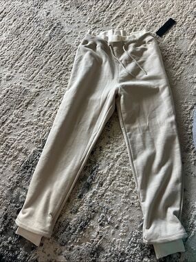 Women Cream Fleece Jogger Pants with Drawstring Waist. Brand new. Size large.